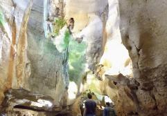 Visitar la Cueva de las Calaveras en Benidoleig con niños