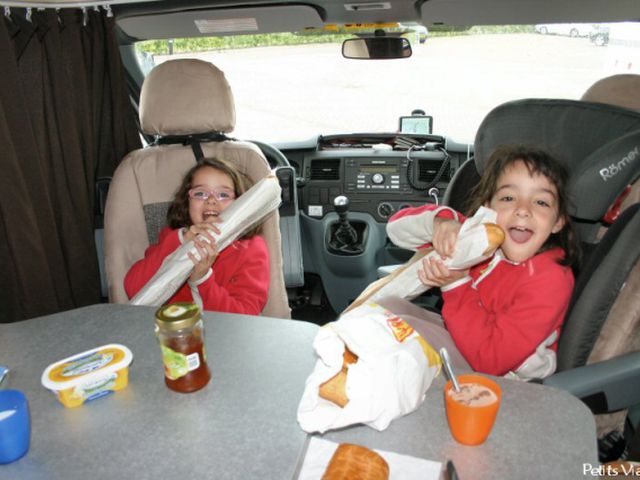 Viajar en autocaravana con niños