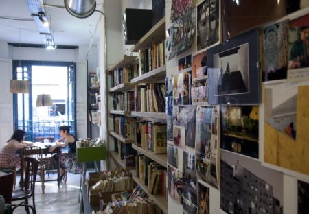 Comer en Ubik Valencia